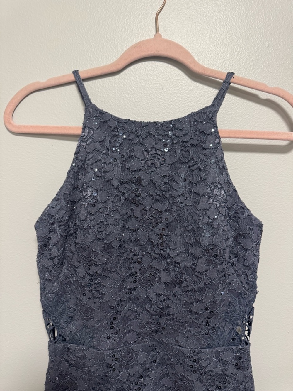 Windsor Floral Lace  Gray Halter Neck Sequin Mini Dress Side Cutouts - Picture 3 of 9